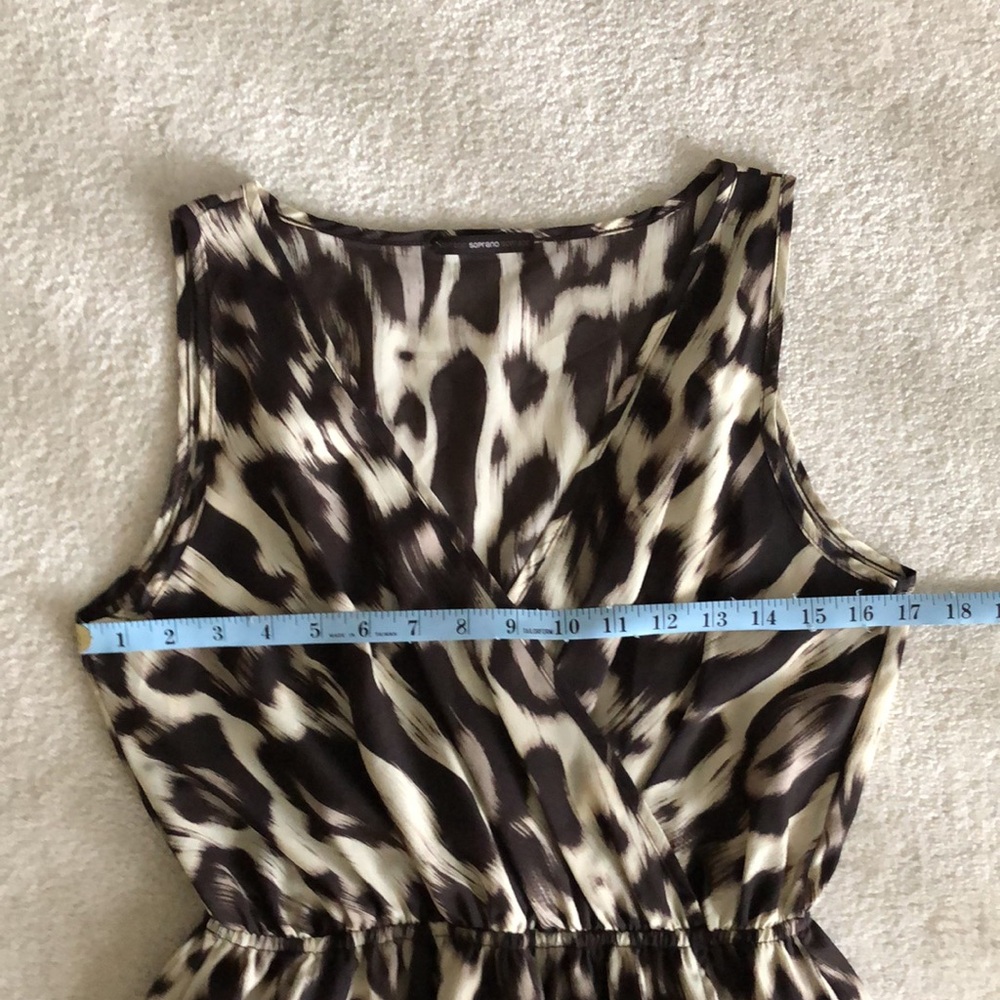 HP Anthro soprano animal print faux wrap dress - Picture 5 of 10